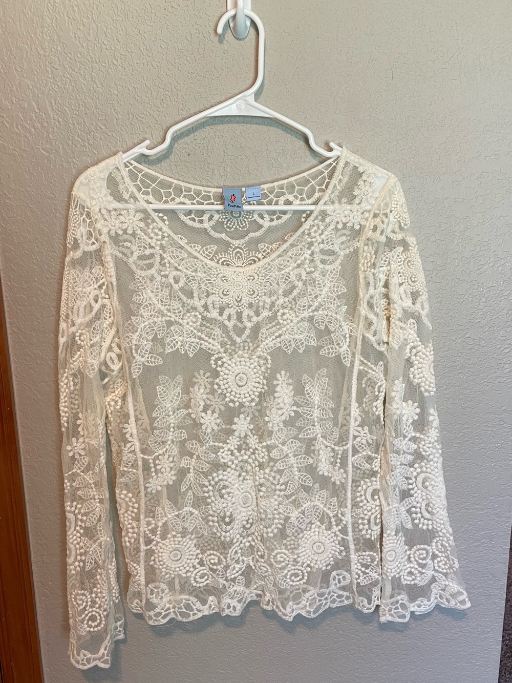 Lace Longsleeve Top